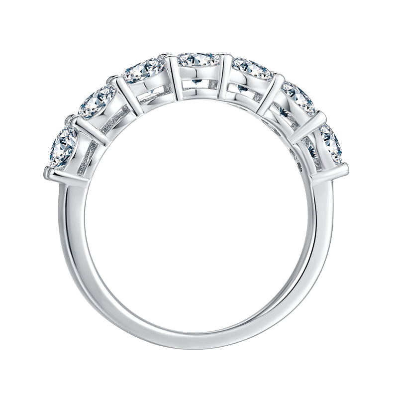 18K Gold Round Shape Lab Diamond Anniversary Band (2.1 Ct. Tw.)